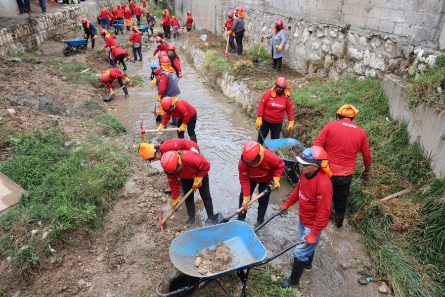 MÁS DE 40 FAMILIAS BENEFICIADAS GRACIAS A LA MUICIPALIDAD PROVINCIAL Y “LLAMAKASUN PERÚ”