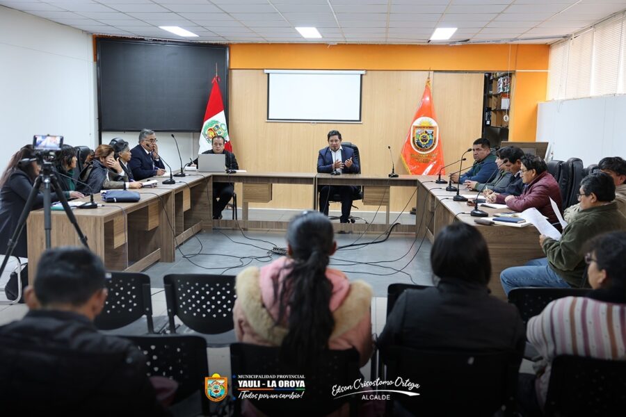 BURGOMAESTRE PROVINCIAL LIDERA CUARTA MESA DE DIÁLOGO POR EL SANEAMIENTO LEGAL DE TERRENOS ESCOLARES